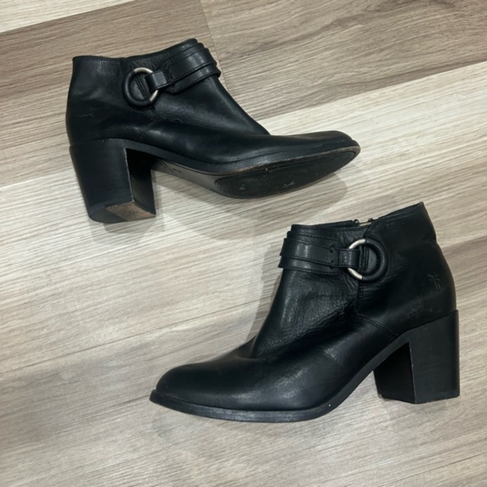 Frye boots size 9